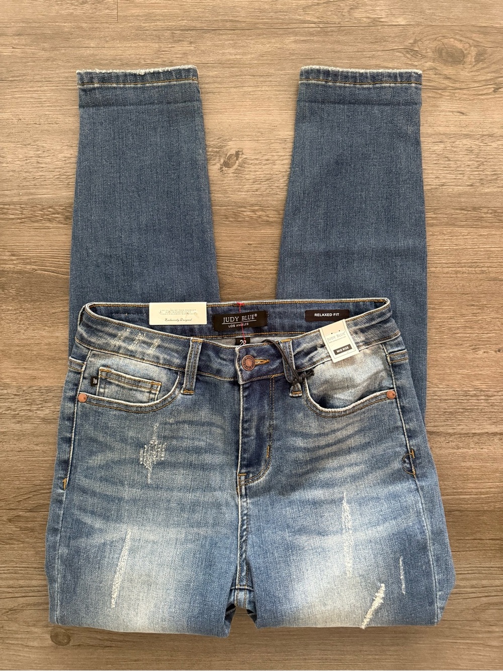 NWT Judy Blue Mid-Rise Relaxed Fit Jeans Size 28 - Picture 7 of 7